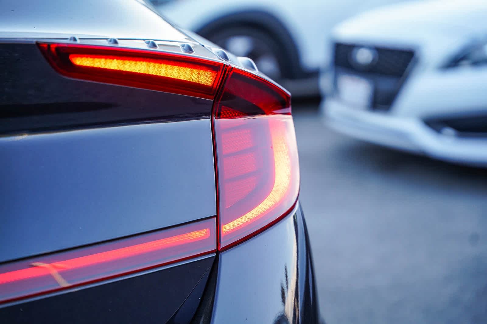 Thumbnail: 2023 Hyundai Sonata - 9