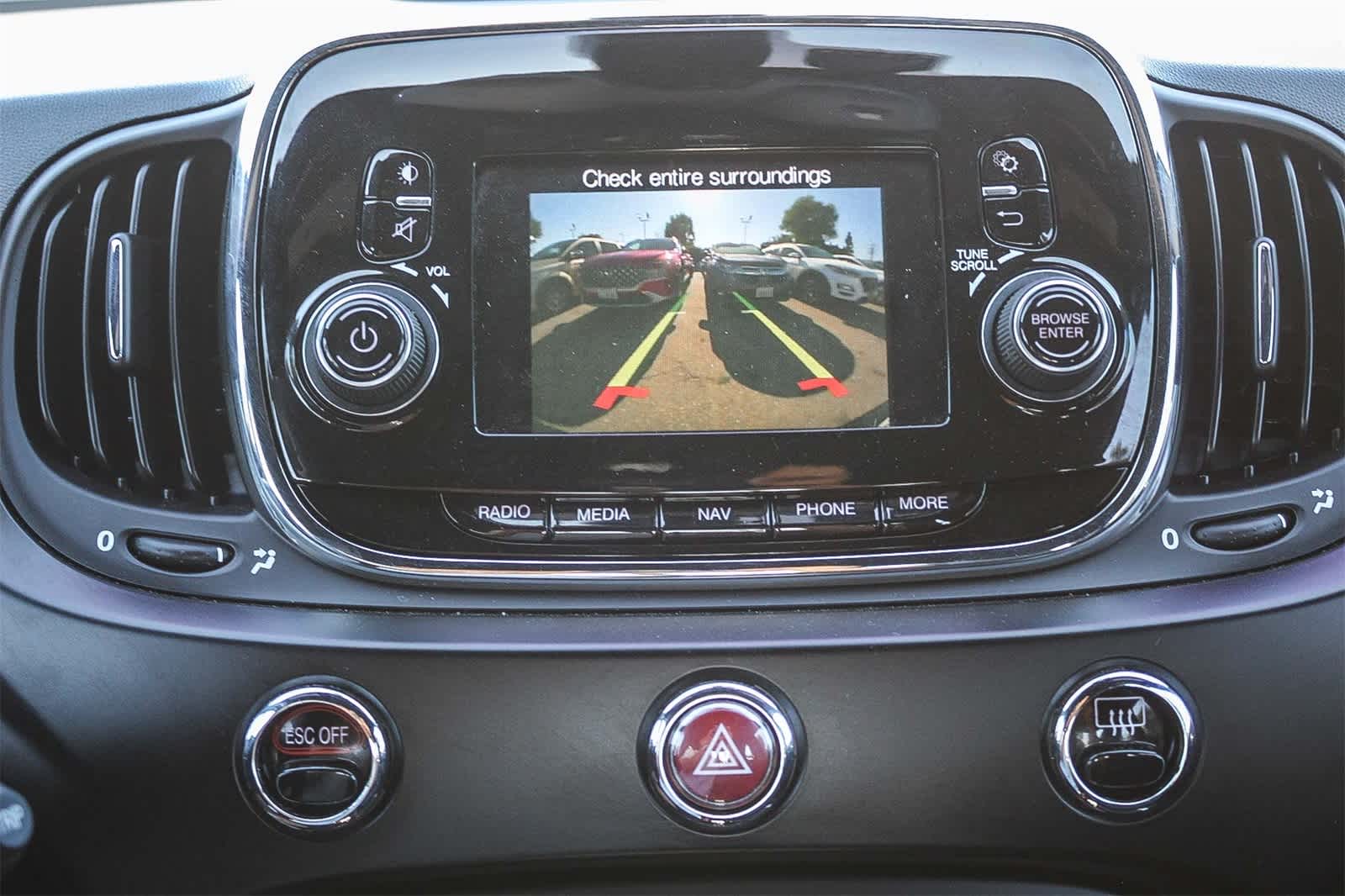 Thumbnail: 2019 Fiat 500e - 18