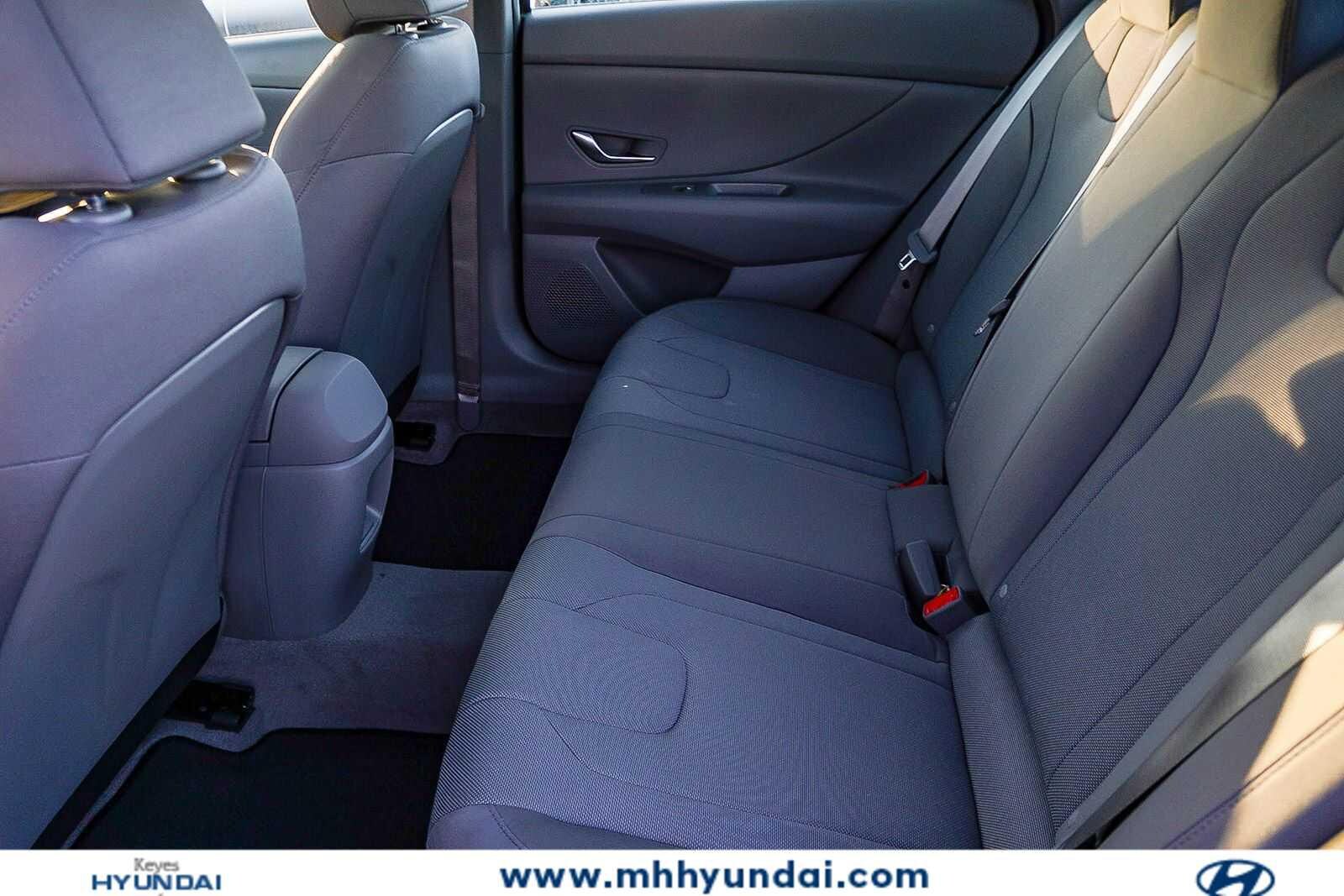 Thumbnail: 2026 Hyundai Elantra - 22