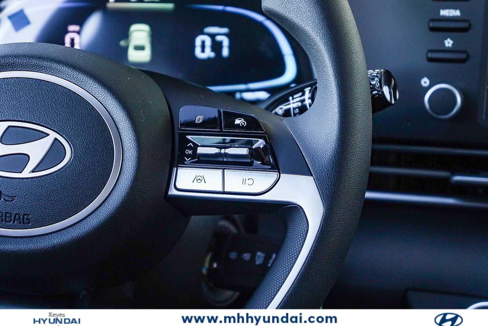 Thumbnail: 2026 Hyundai Elantra - 19