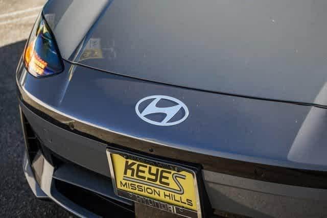 Thumbnail: 2025 Hyundai Ioniq 6 - 9