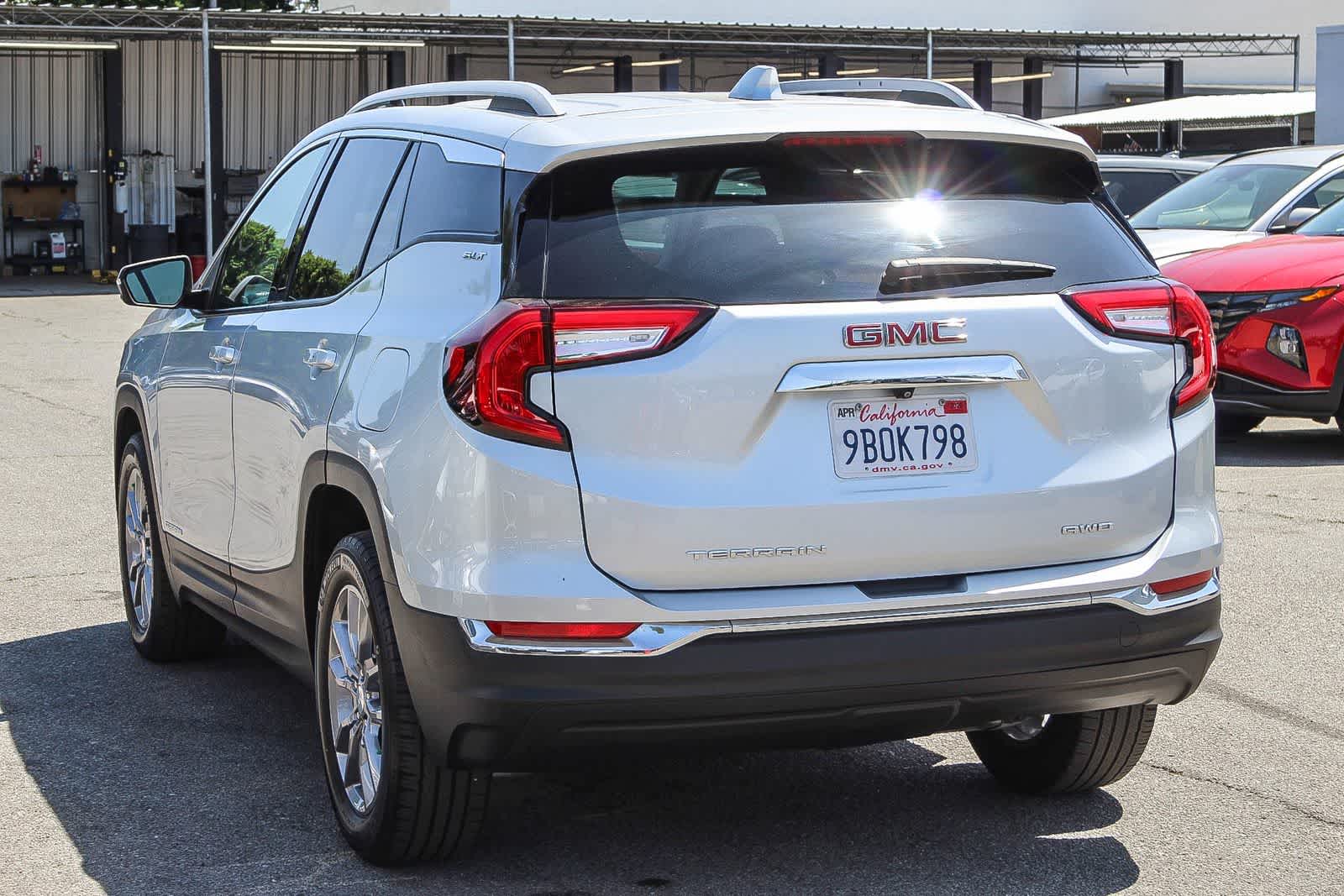 Thumbnail: 2022 GMC Terrain - 6