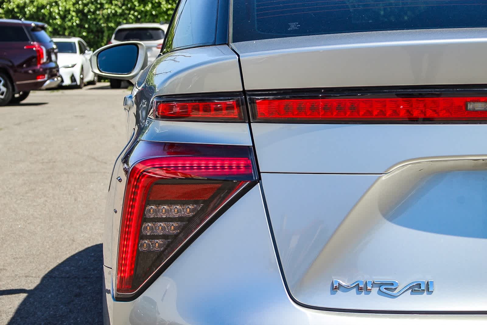 Thumbnail: 2019 Toyota Mirai - 7