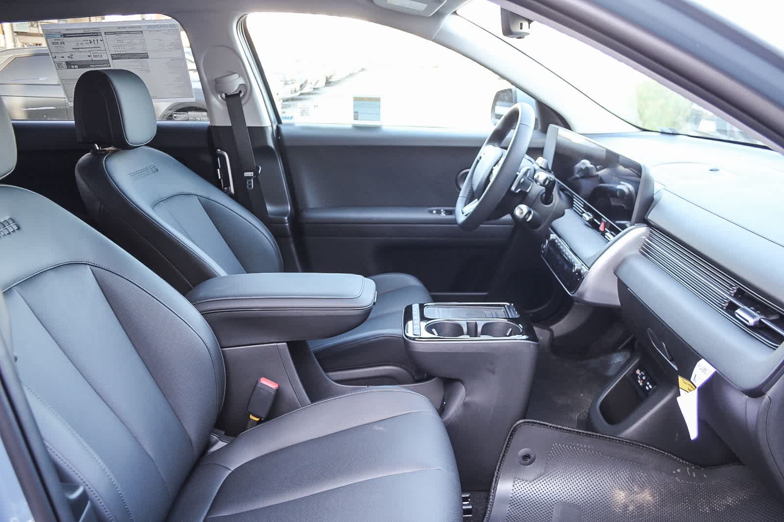 Thumbnail: 2025 Hyundai Ioniq 5 - 14