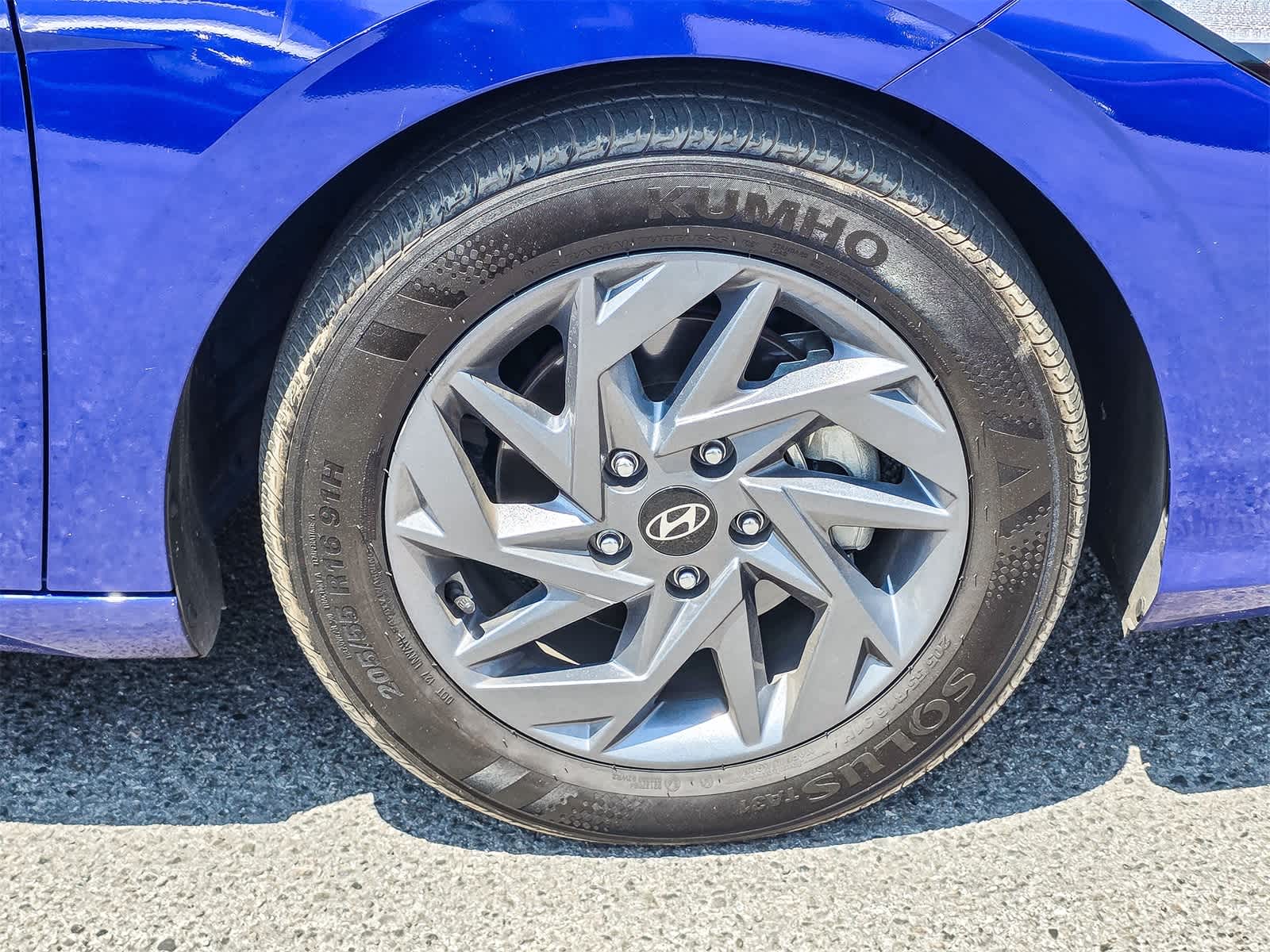 Thumbnail: 2024 Hyundai Elantra - 9