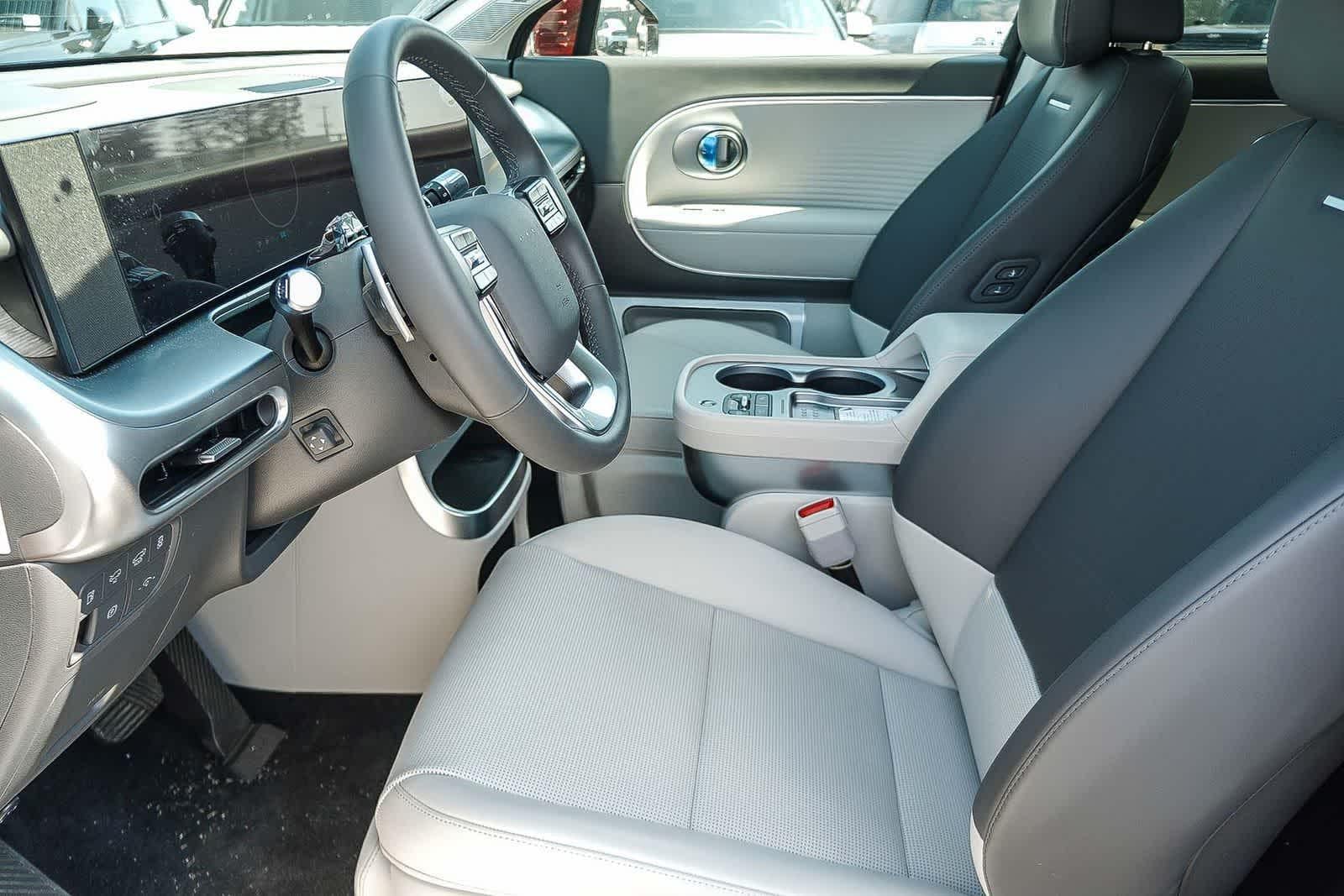 Thumbnail: 2026 Hyundai Ioniq - 22