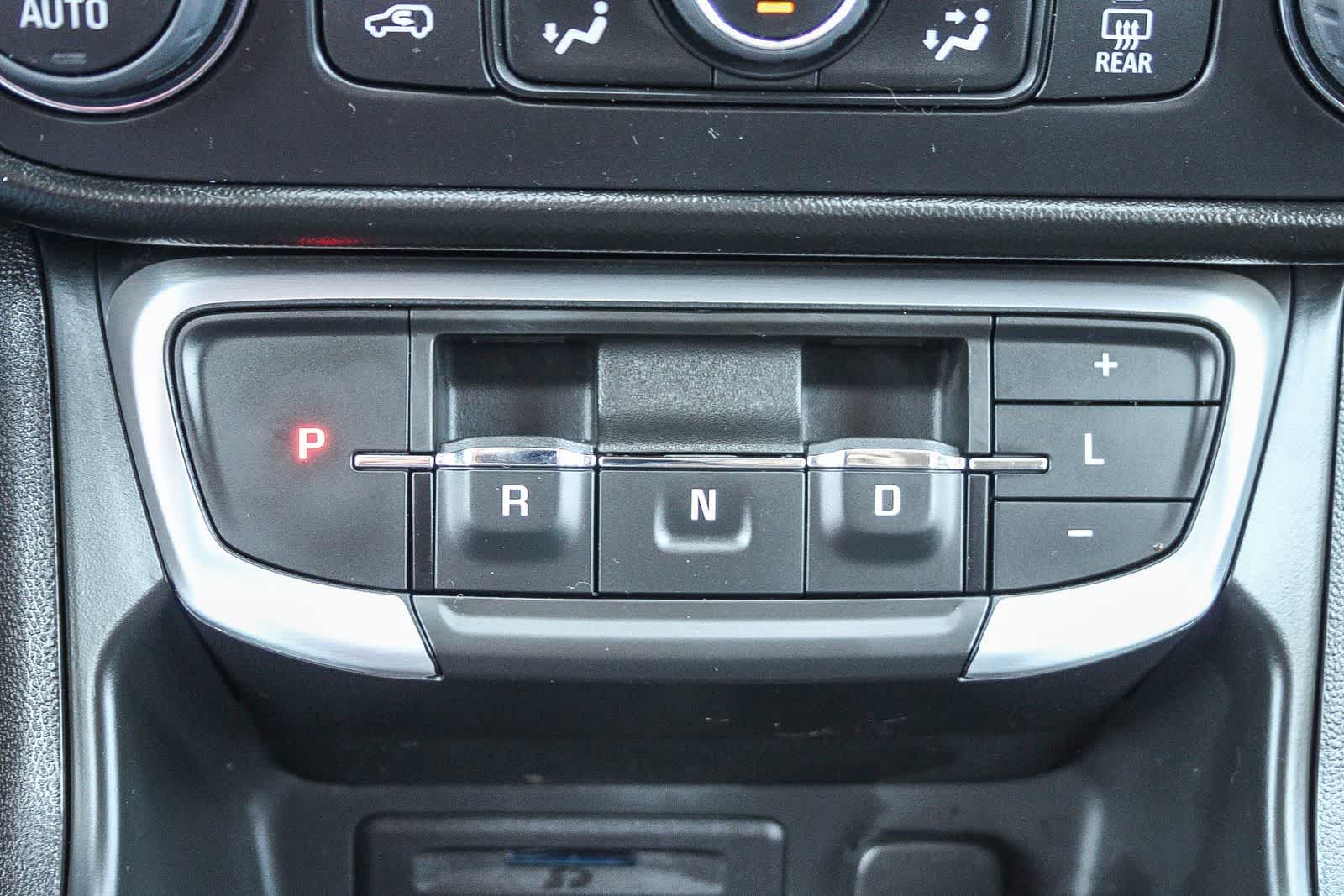 Thumbnail: 2022 GMC Terrain - 18