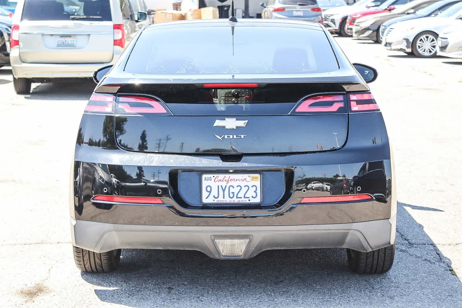 Thumbnail: 2014 Chevrolet Volt - 5