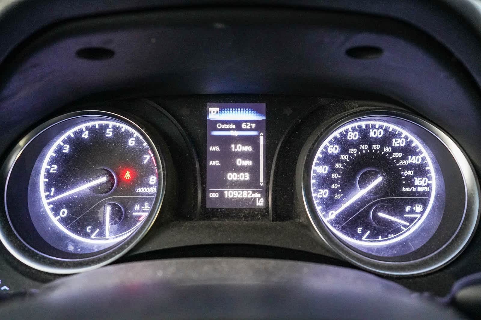 Thumbnail: 2018 Toyota Camry - 24