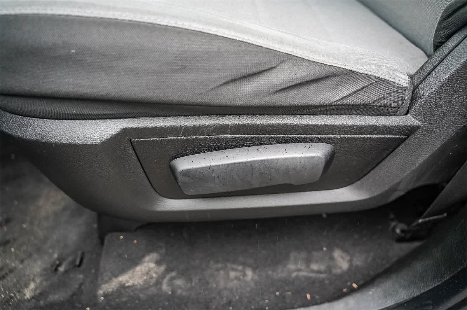 Thumbnail: 2023 RAM 1500 Classic - 18