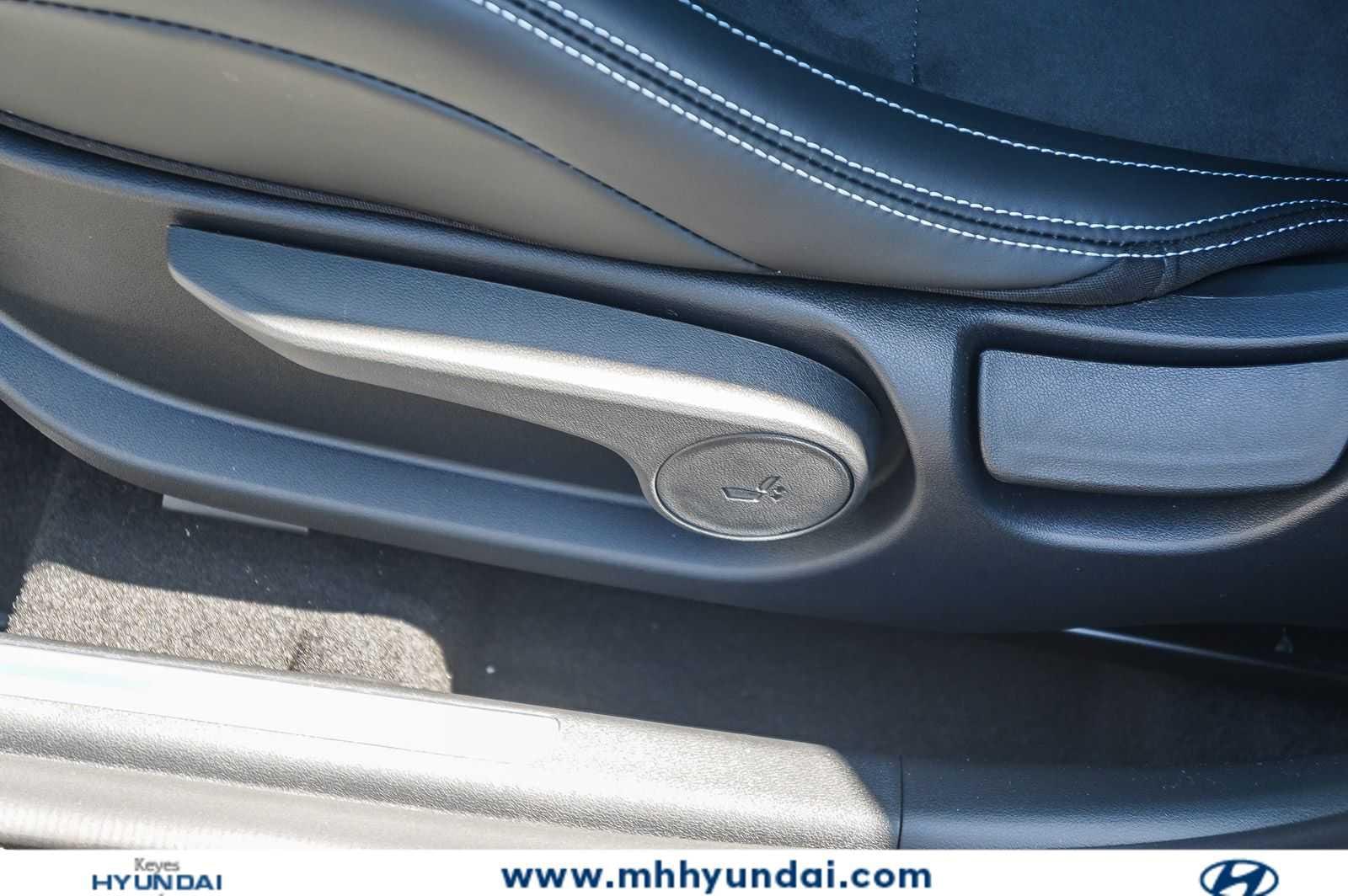 Thumbnail: 2026 Hyundai Elantra - 26