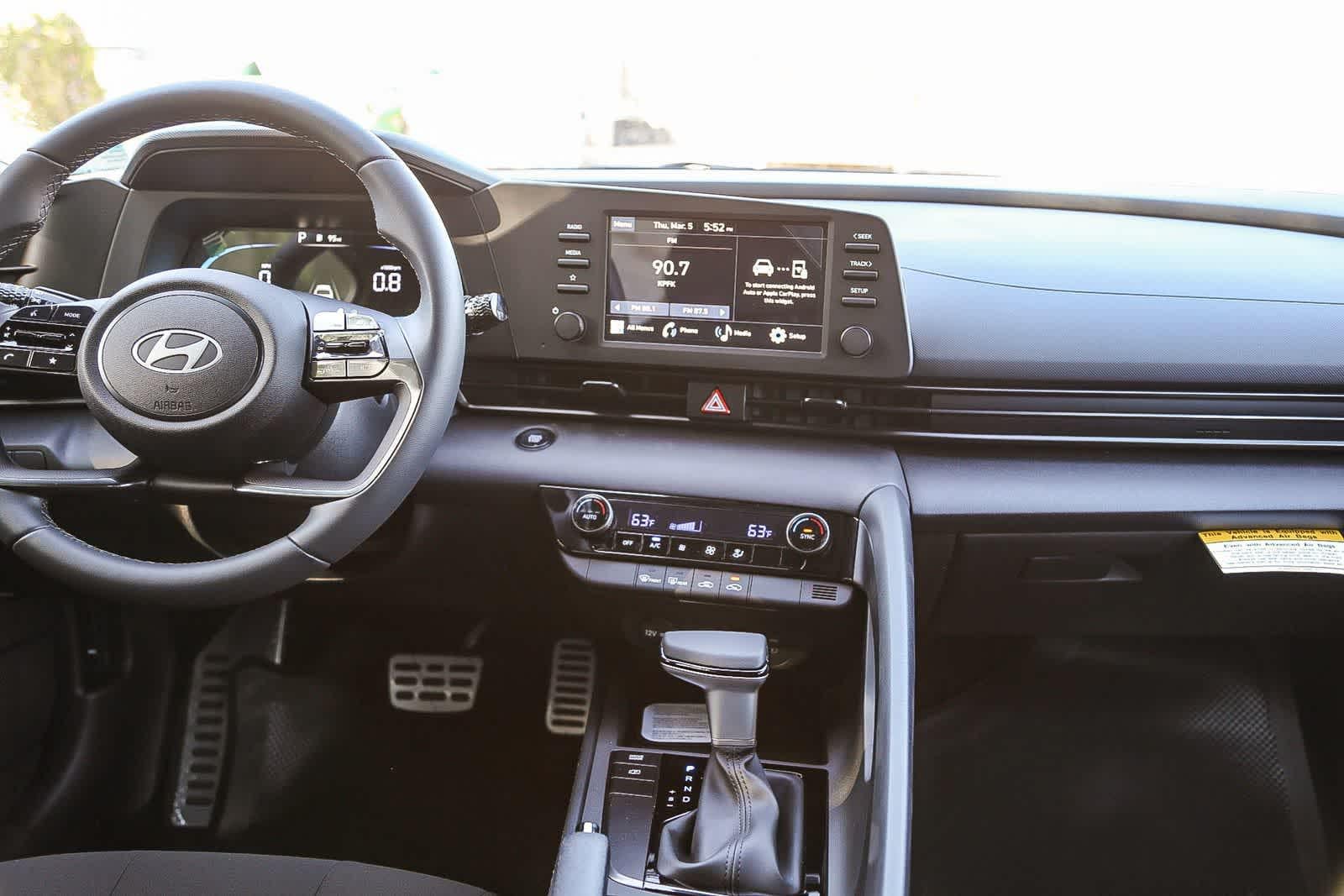 Thumbnail: 2026 Hyundai Elantra - 15