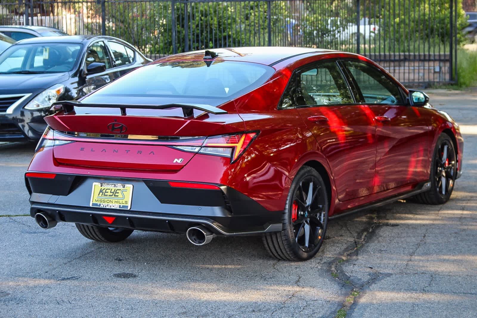2025 Hyundai Elantra Base 4