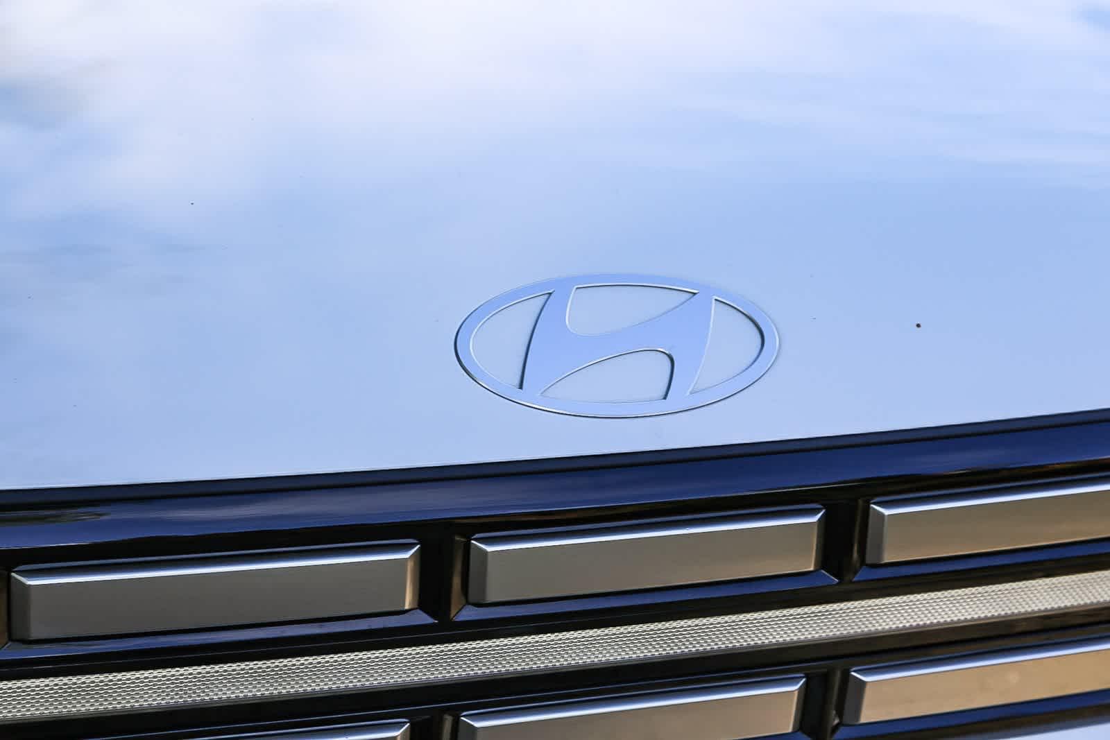 Thumbnail: 2026 Hyundai Santa Fe - 5