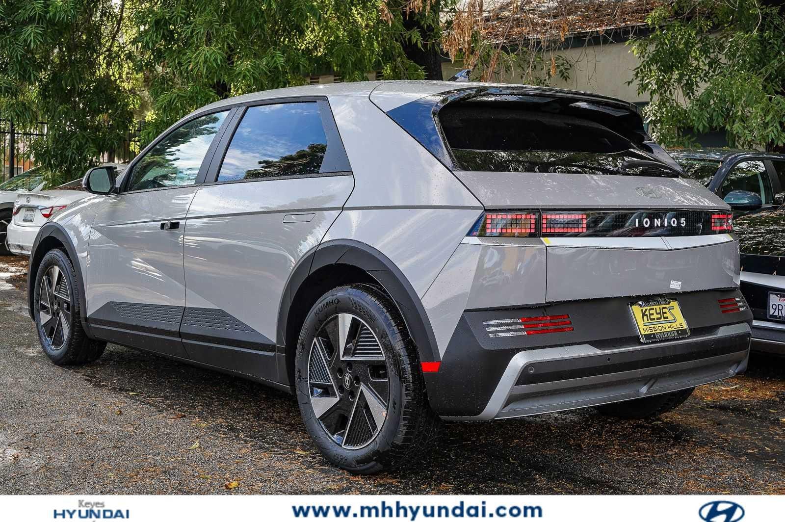 Thumbnail: 2026 Hyundai Ioniq 5 - 6