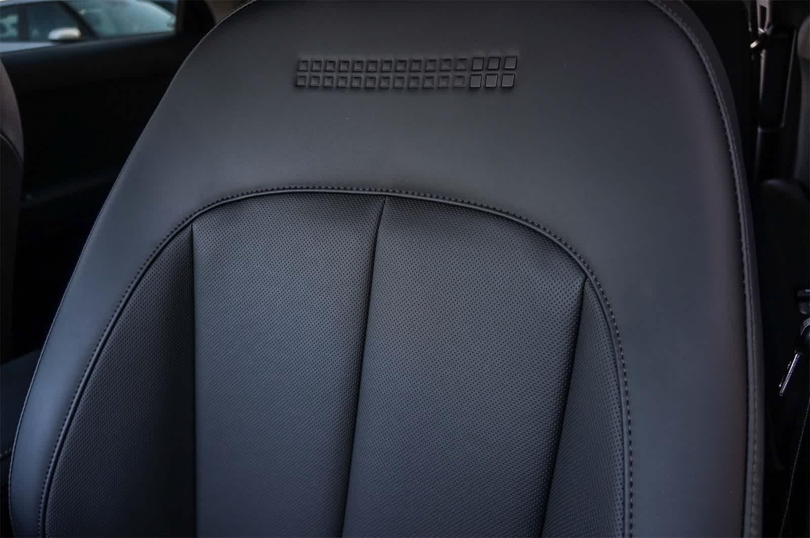 Thumbnail: 2025 Hyundai Ioniq 5 - 28