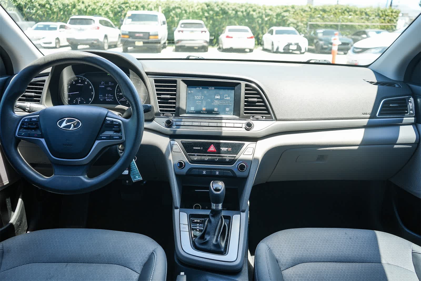 Thumbnail: 2017 Hyundai Elantra - 15