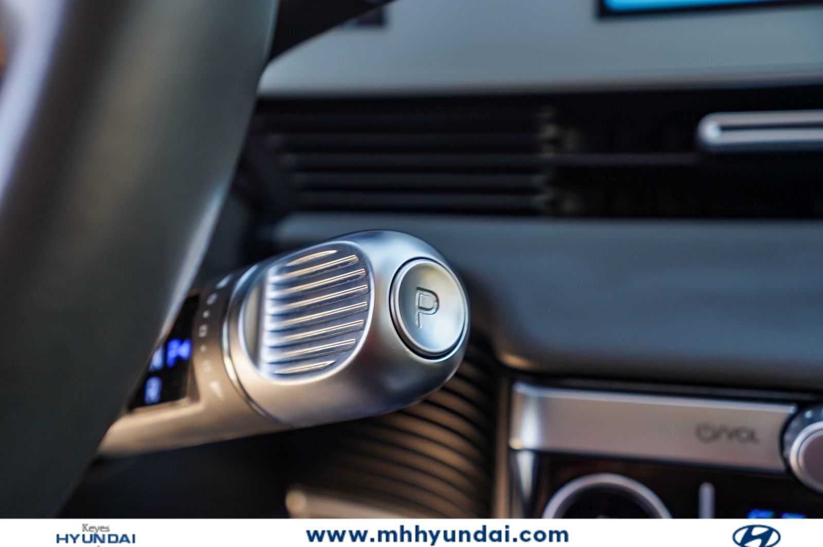 Thumbnail: 2023 Hyundai Ioniq 5 - 23