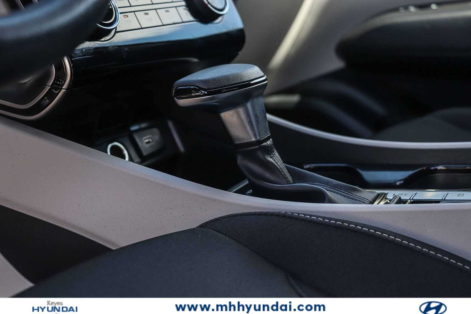 Thumbnail: 2022 Hyundai Tucson - 18
