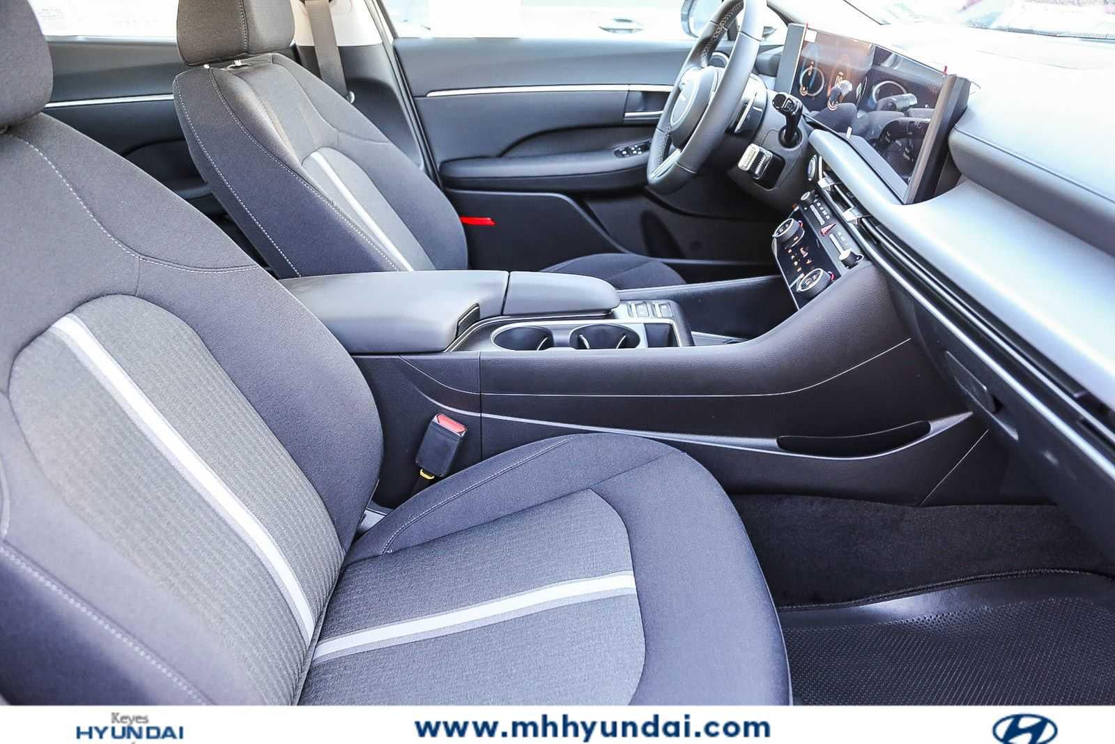 Thumbnail: 2026 Hyundai Sonata - 17