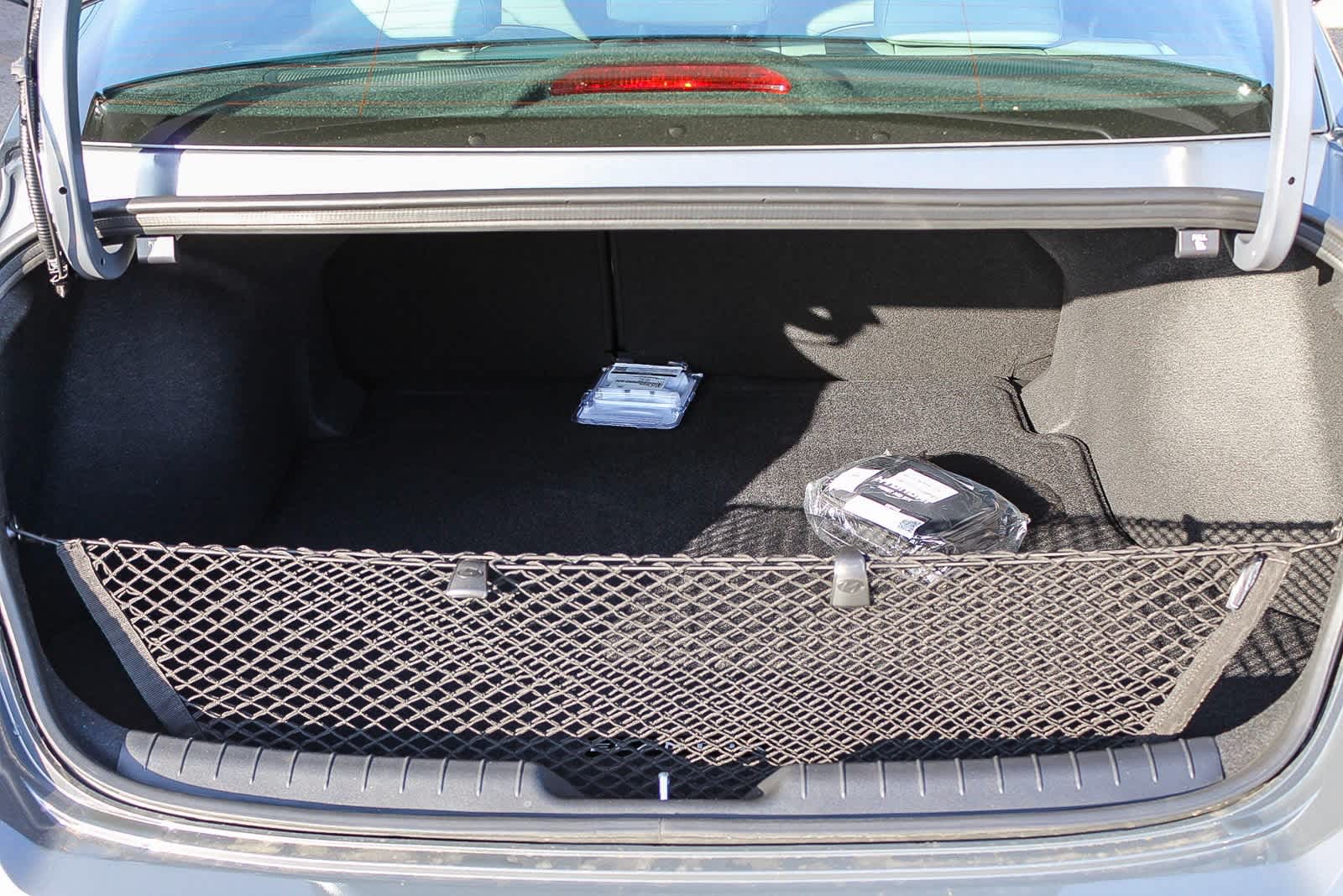 Thumbnail: 2025 Hyundai Elantra - 11