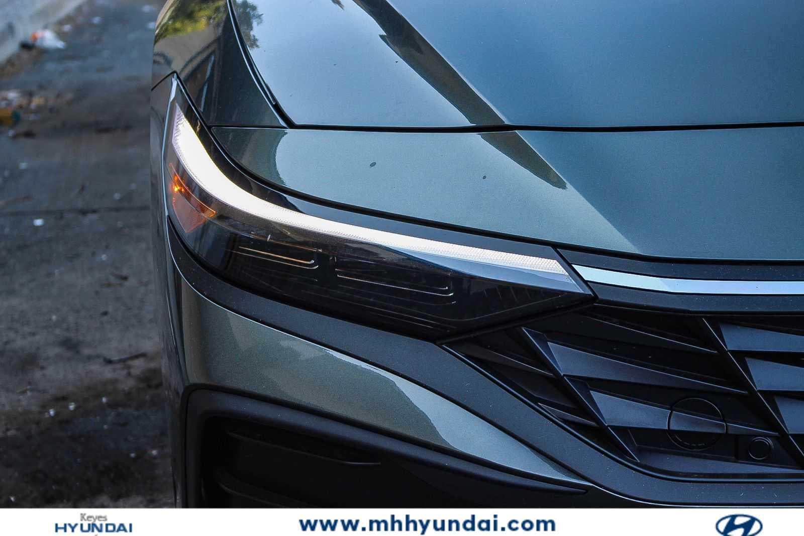 Thumbnail: 2025 Hyundai Elantra - 10