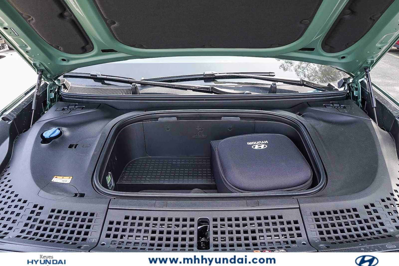 Thumbnail: 2026 Hyundai Ioniq - 11
