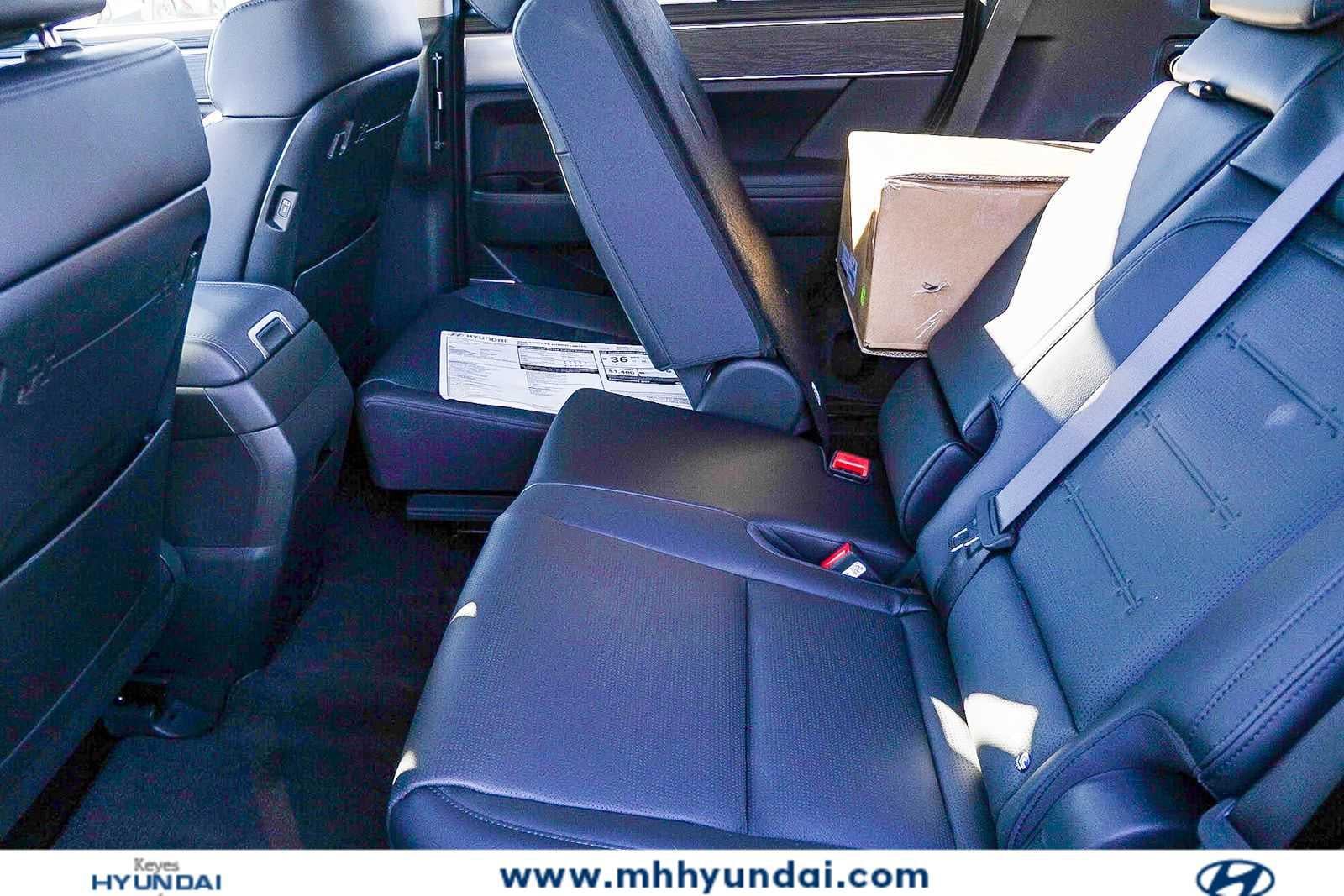 Thumbnail: 2026 Hyundai Santa Fe - 23
