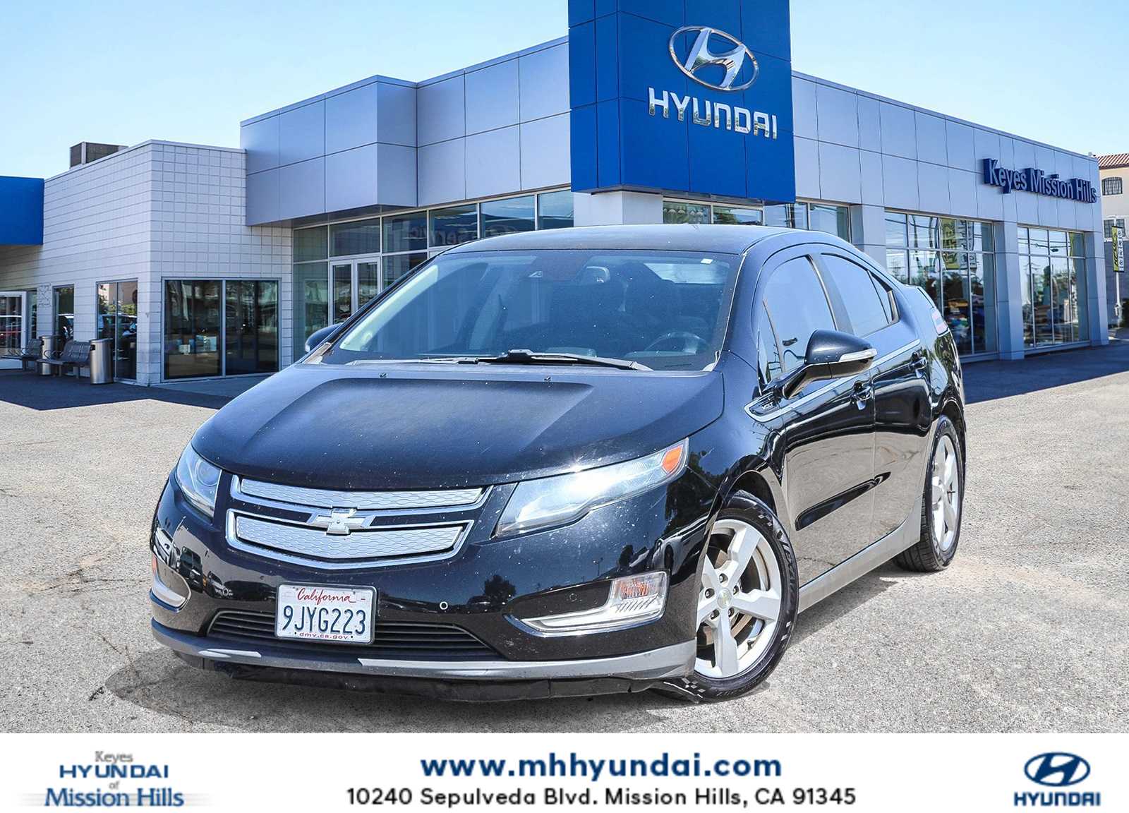 2014 Chevrolet Volt Base -
                  Mission Hills, CA