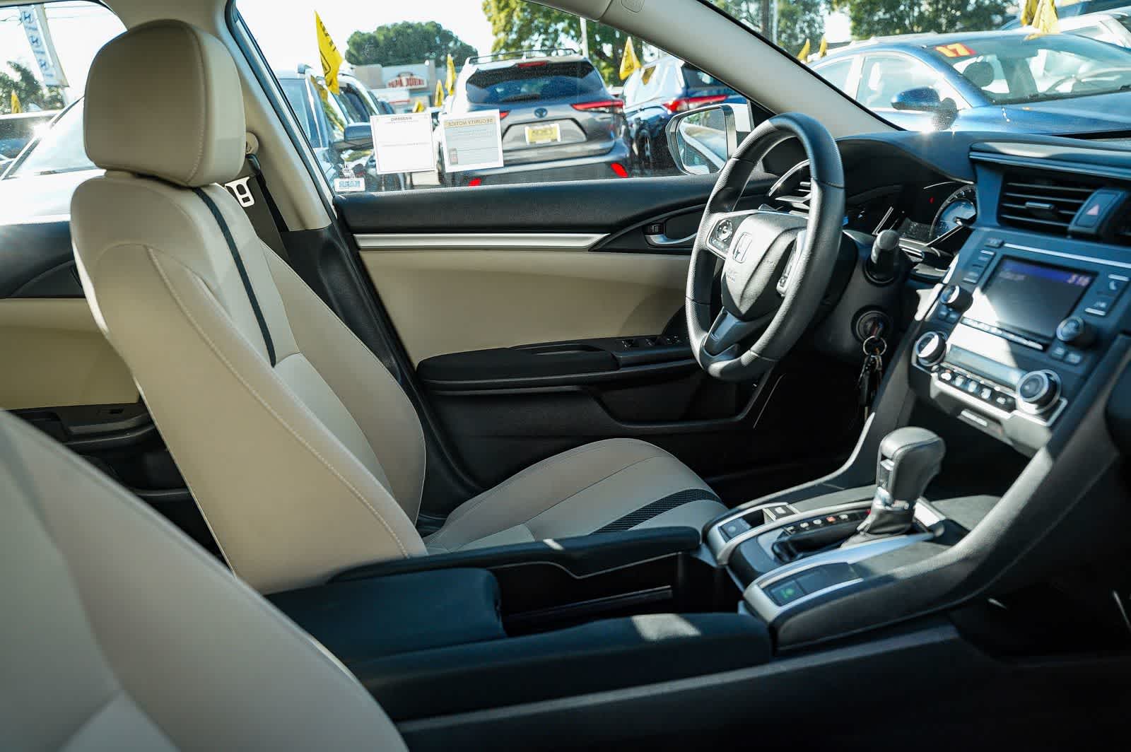 Thumbnail: 2016 Honda Civic - 14