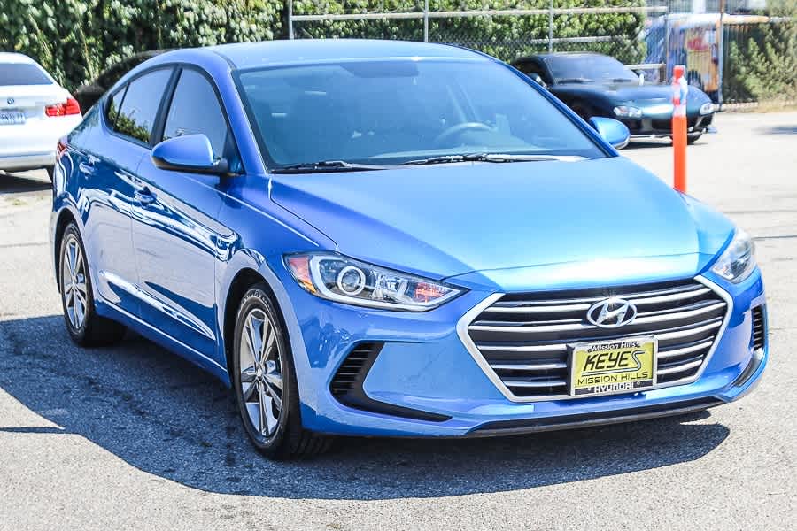 Thumbnail: 2017 Hyundai Elantra - 3