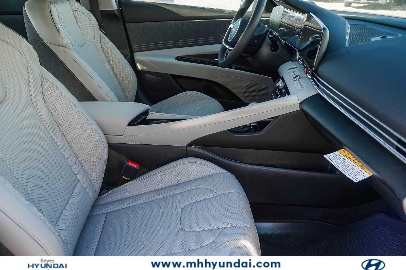 Thumbnail: 2026 Hyundai Elantra - 18