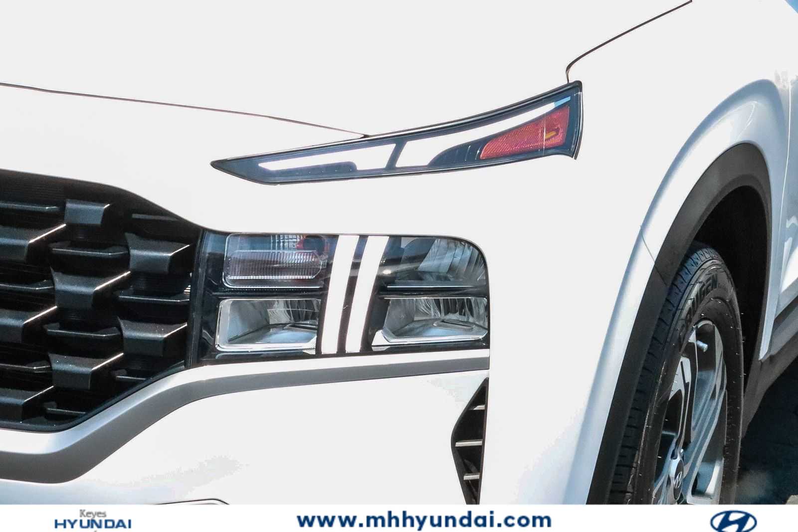 Thumbnail: 2023 Hyundai Santa Fe - 6