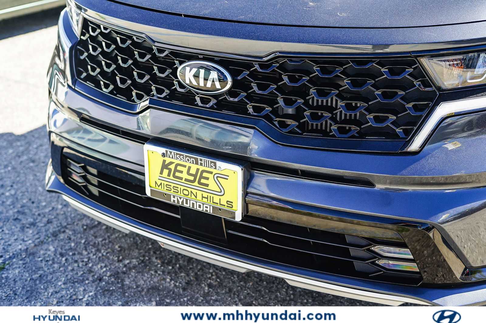 Thumbnail: 2021 Kia Sorento - 8