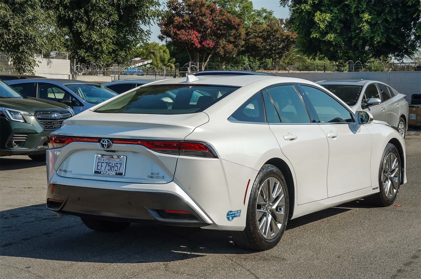 Thumbnail: 2021 Toyota Mirai - 4