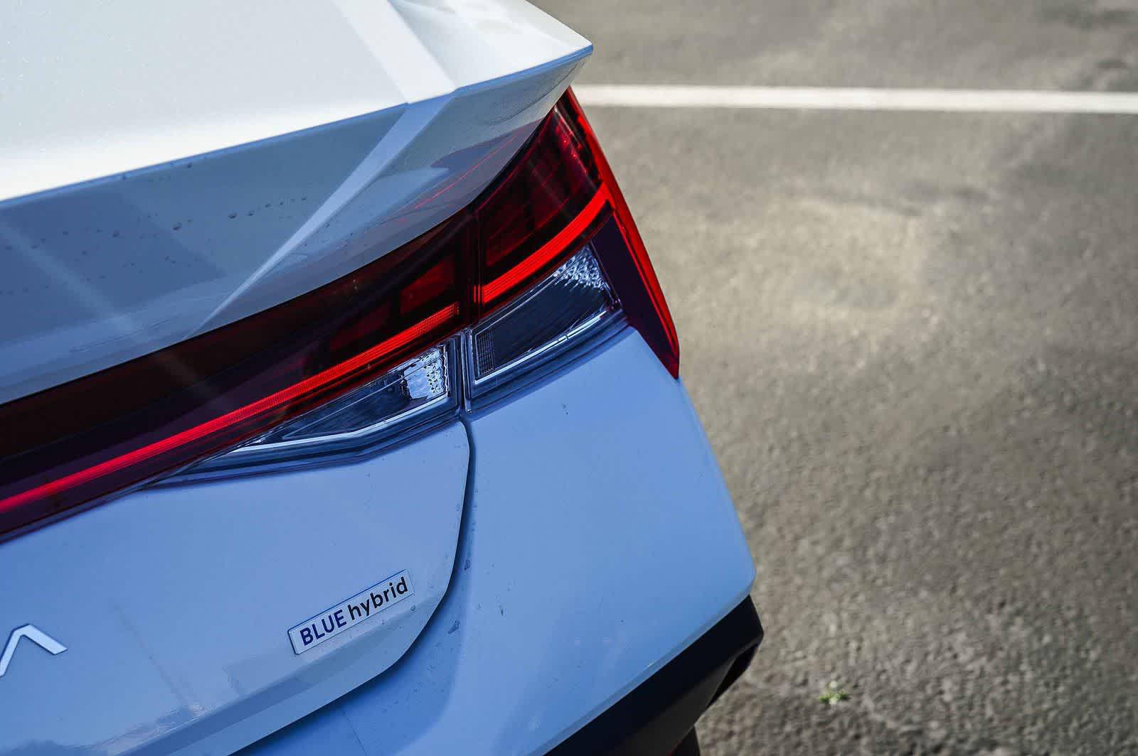 Thumbnail: 2026 Hyundai Elantra - 10