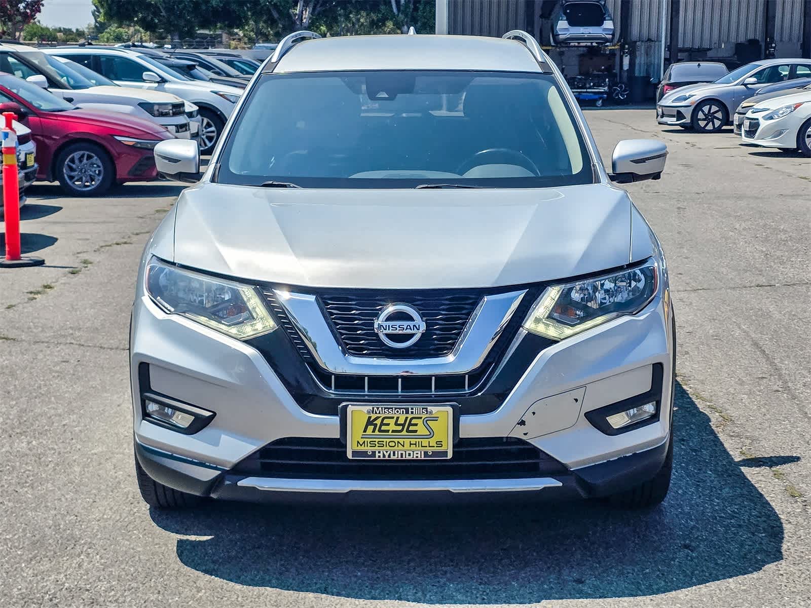 Thumbnail: 2017 Nissan Rogue - 2