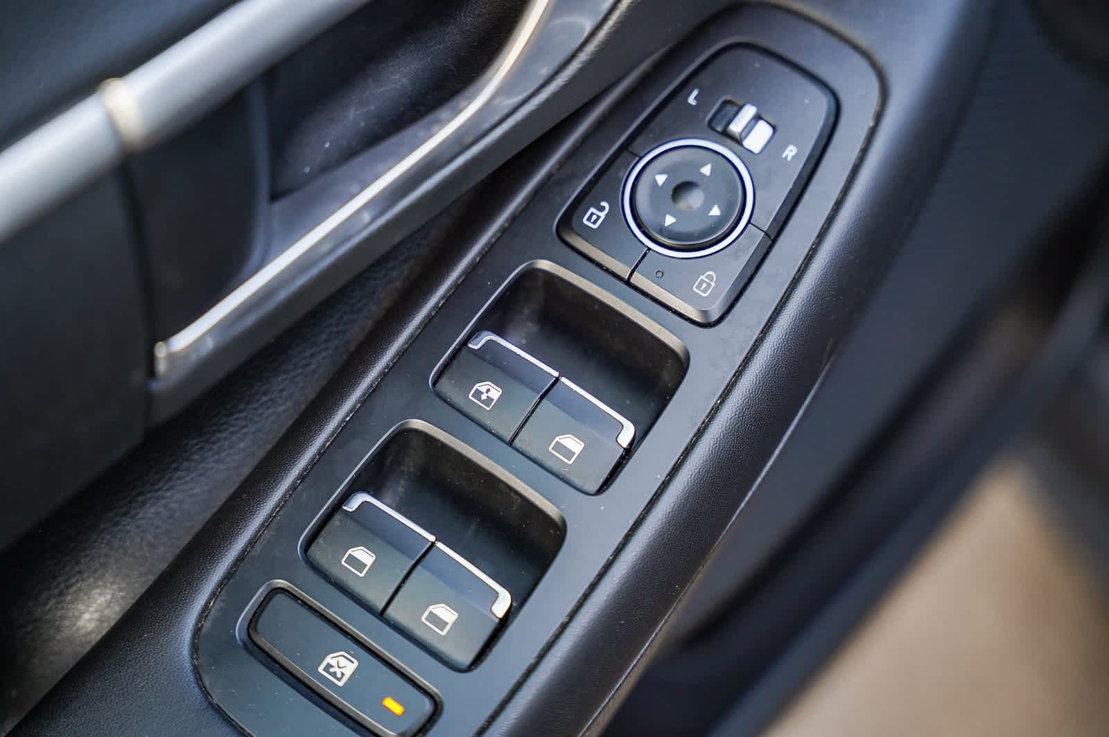 Thumbnail: 2023 Hyundai Sonata - 19