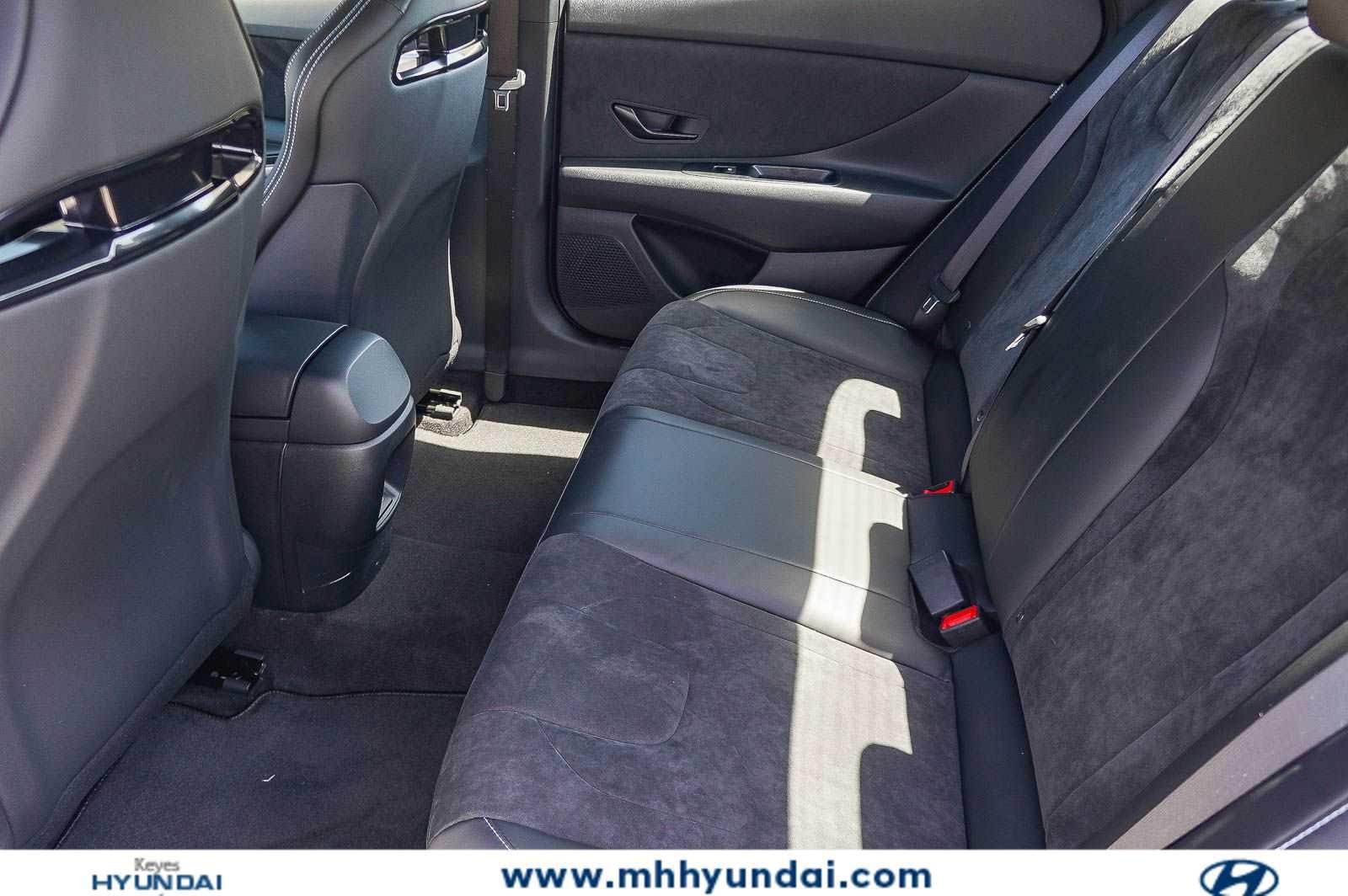 Thumbnail: 2026 Hyundai Elantra - 22