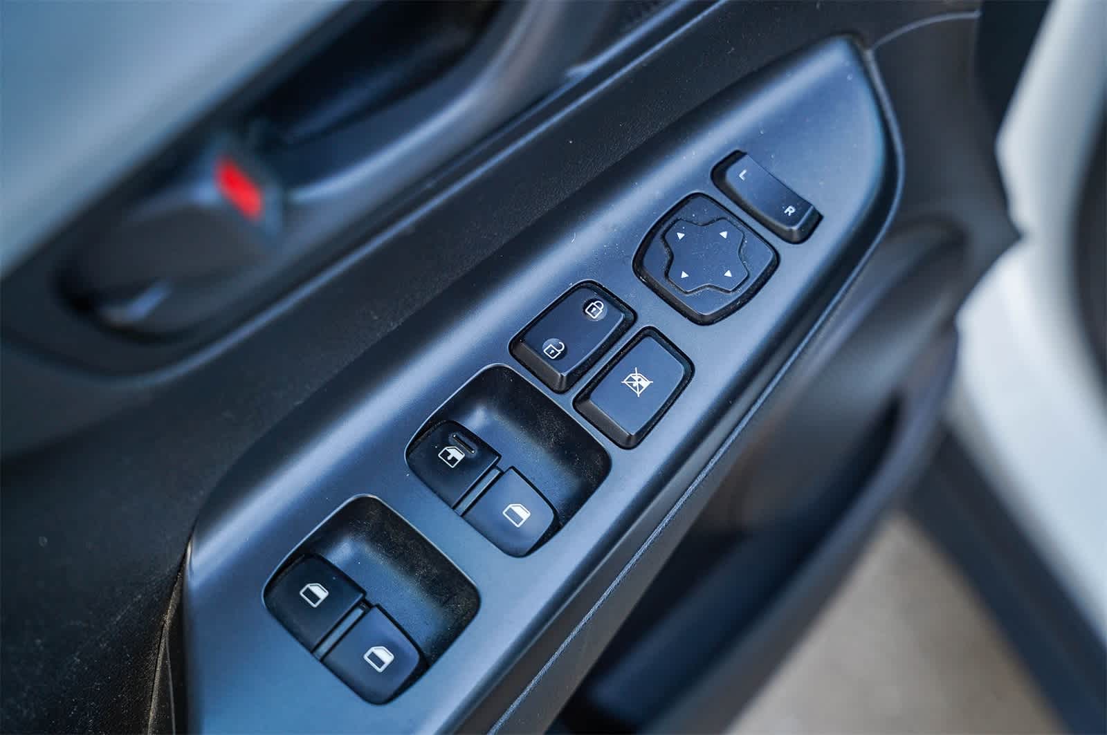 Thumbnail: 2018 Hyundai Kona - 19