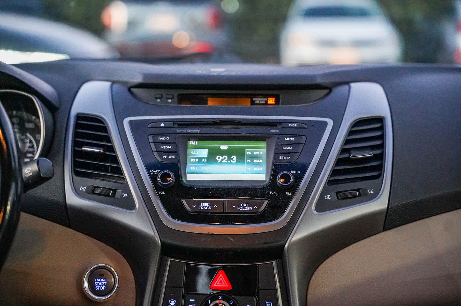 Thumbnail: 2016 Hyundai Elantra - 14