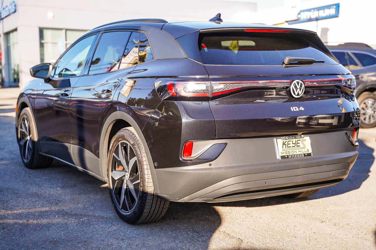 Thumbnail: 2023 Volkswagen ID.4 - 8