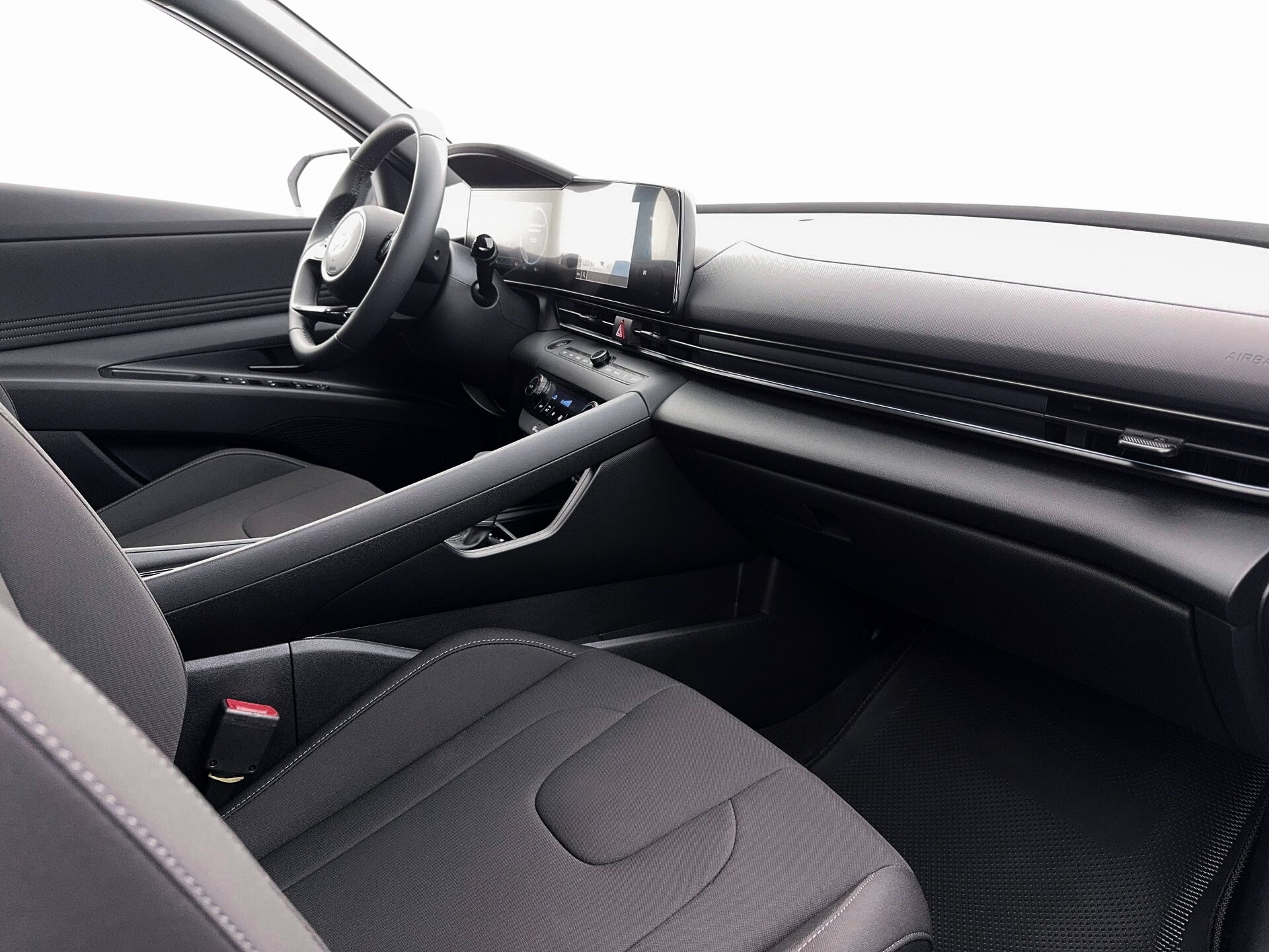 Thumbnail: 2026 Hyundai Elantra - 15