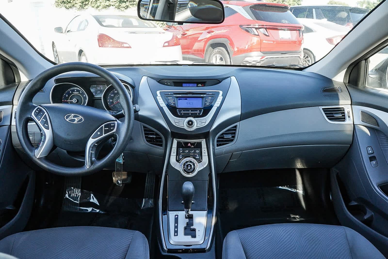 Thumbnail: 2012 Hyundai Elantra - 12