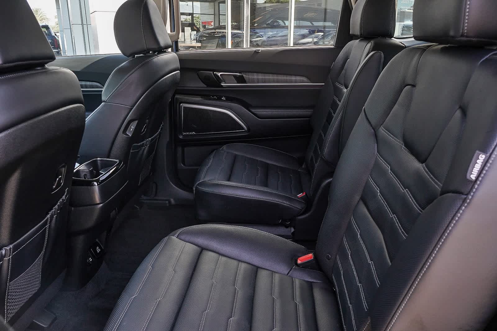 Thumbnail: 2024 Kia Telluride - 22