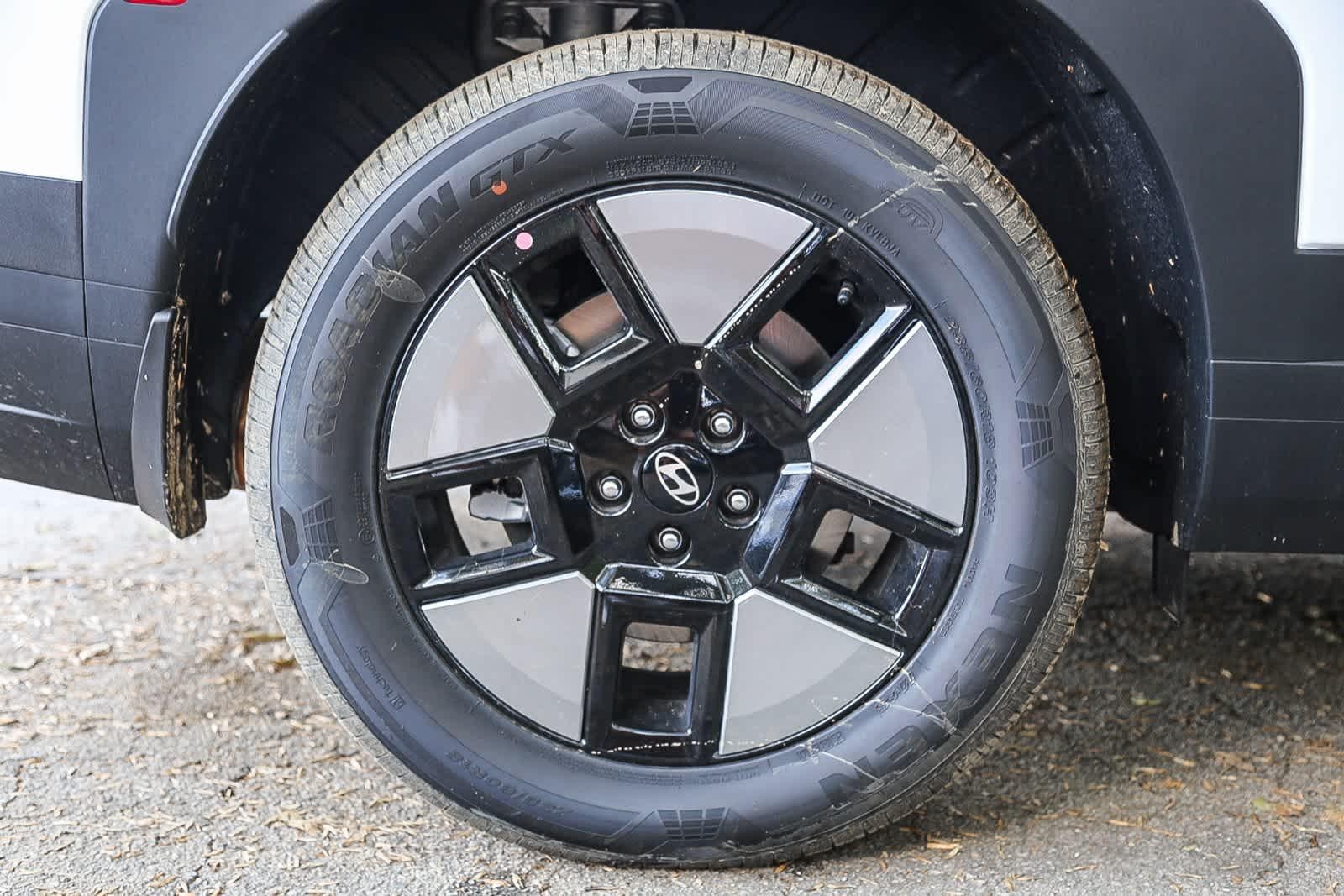 Thumbnail: 2026 Hyundai Santa Fe - 11