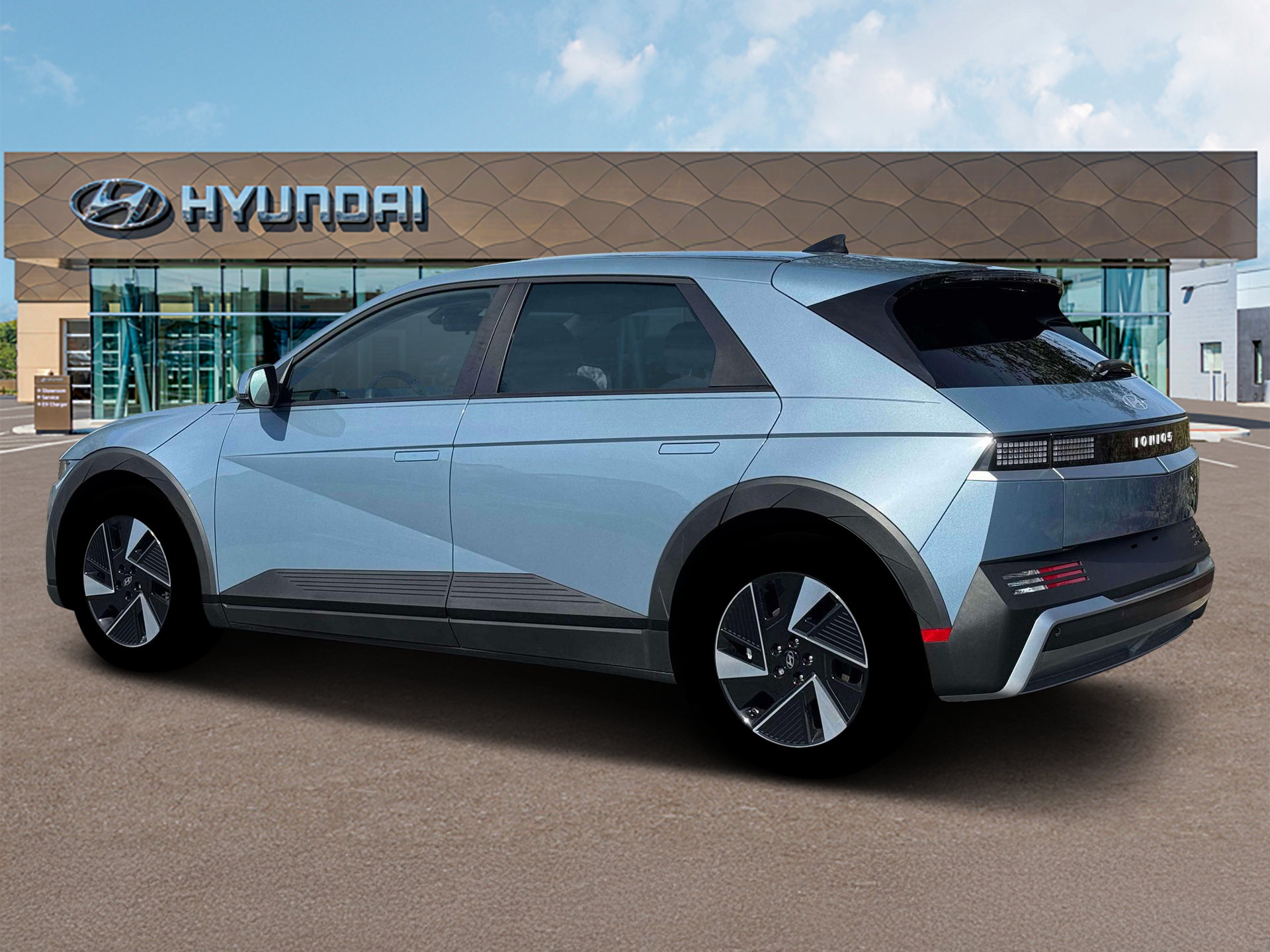 Thumbnail: 2026 Hyundai Ioniq 5 - 4