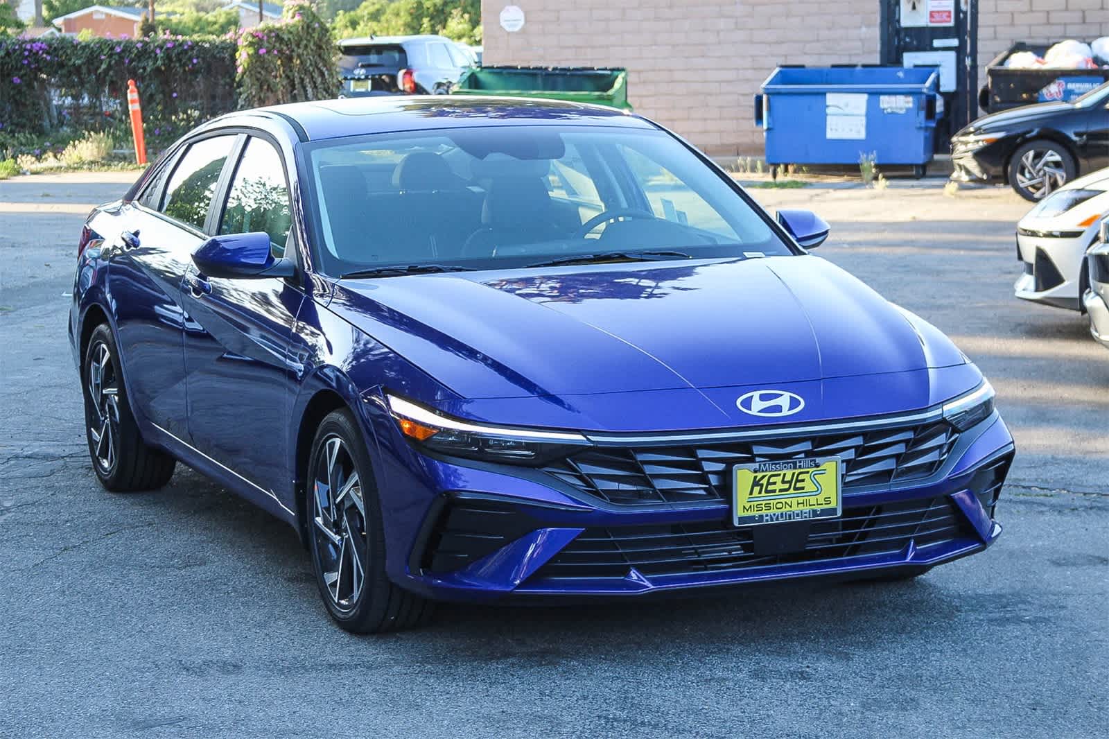 Thumbnail: 2025 Hyundai Elantra - 3