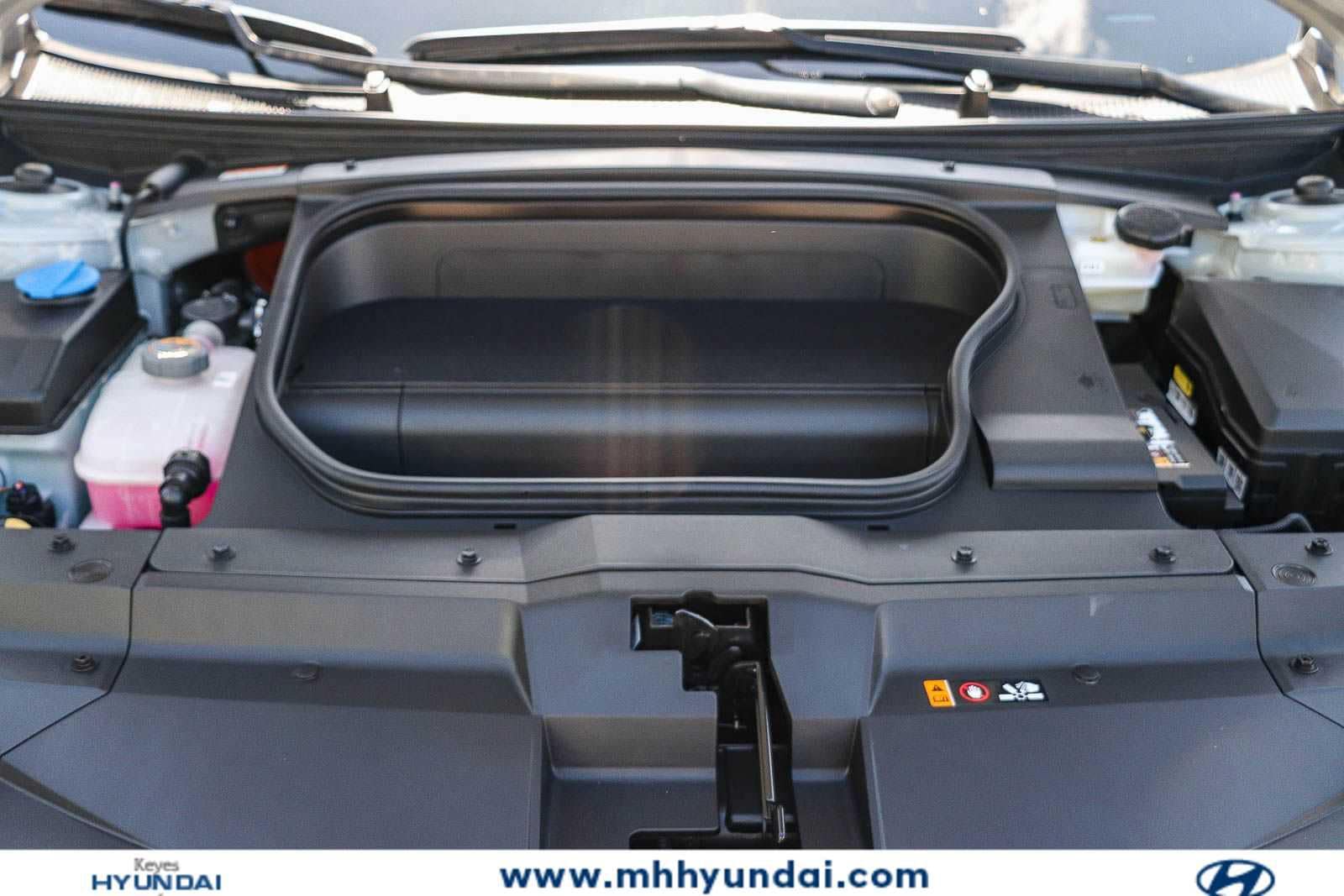 Thumbnail: 2025 Hyundai Ioniq 6 - 12