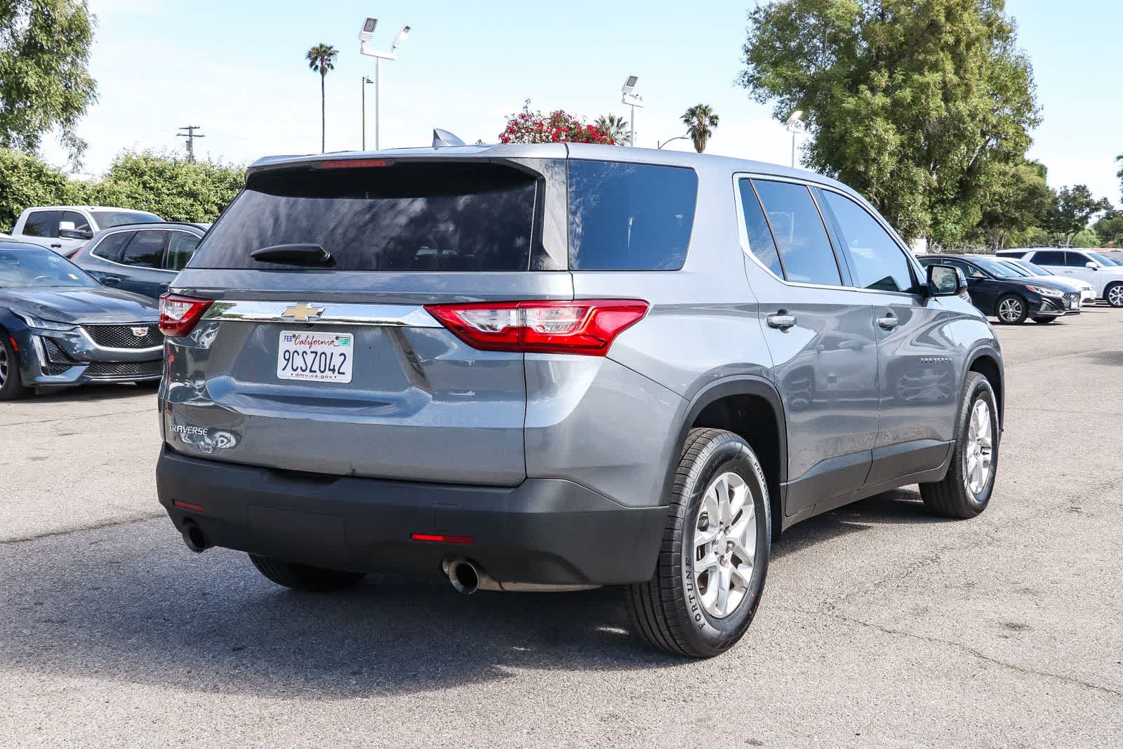 Thumbnail: 2018 Chevrolet Traverse - 4